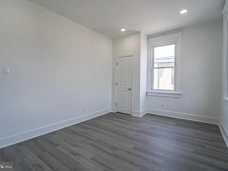 2410 Wharton St #2 — Photo 13