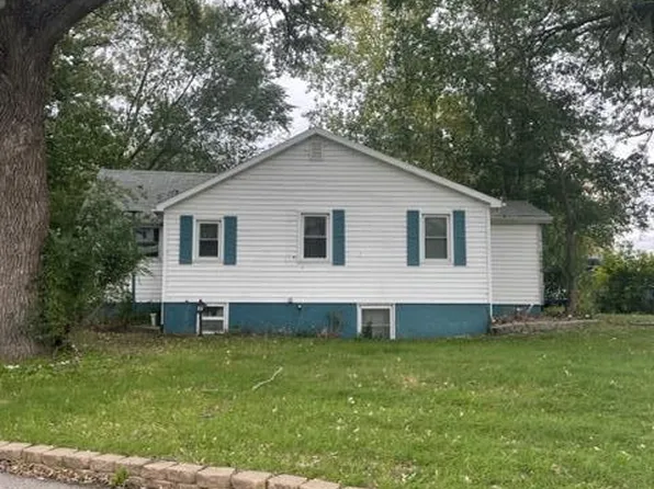 122 2nd St NW, Elbow Lake, MN 56531