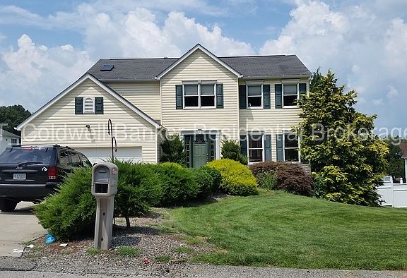 2nd image of 113 Kilarney Dr