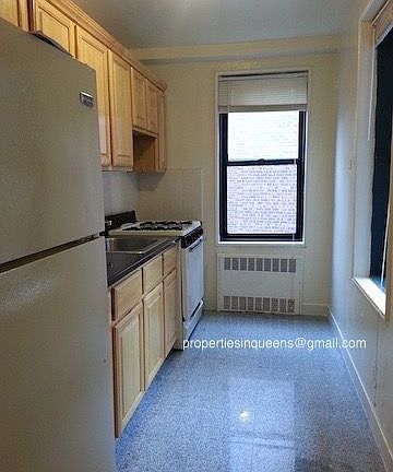 2nd image of 14018 Burden Cres APT 403