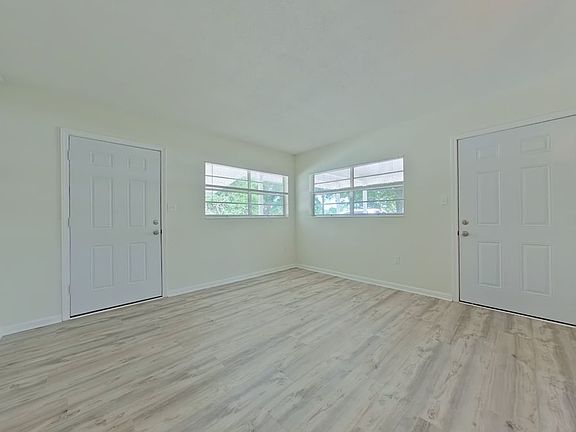3rd image of 235 Beulah St APT 16