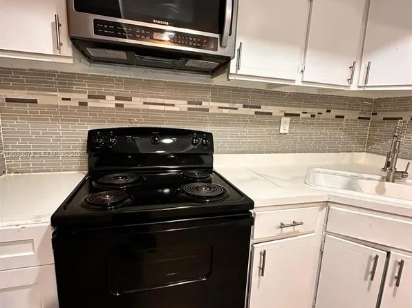 5540 SW 38th Ct #0, Hollywood, FL 33023