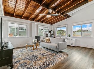 94-272 Kahualena St, Waipahu, HI 96797