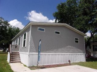 7078 Greenbrier Village Dr, Lakeland, FL 33810