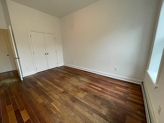 Rented by REAL New York | media 16