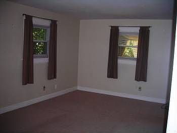 5th image of 3657 Edinburgh Dr