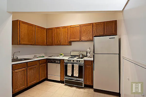 Sold by Halstead Real Estate | media 9