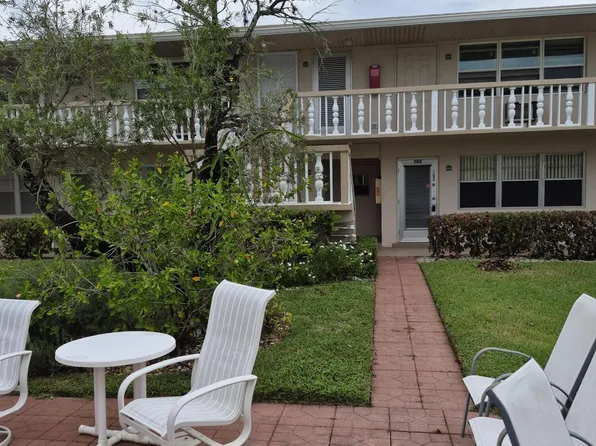 214 Cambridge #I, West Palm Beach, FL 33417