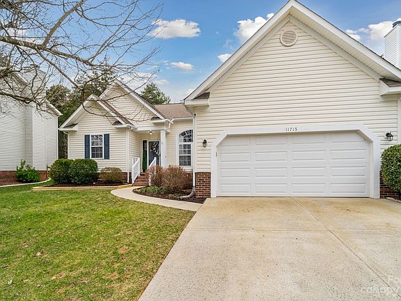 3rd image of 11715 Withers Mill Dr