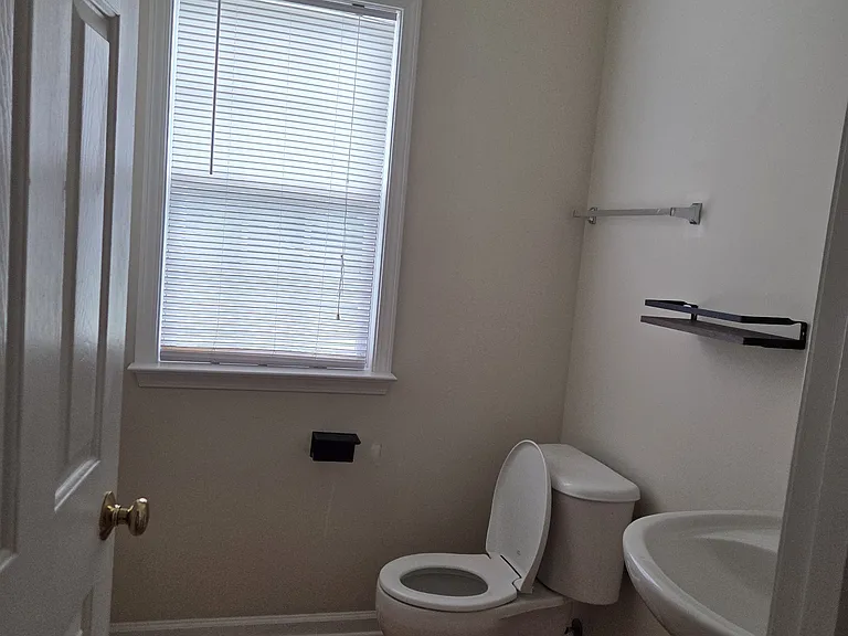 8155 Cavendish Pl — Photo 12