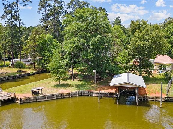 257 S Circle Dr, Livingston, TX 77351 | MLS #36061554 | Zillow