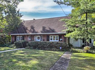 1242 Wheatland Ave, Lancaster, PA