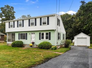 41 Oak St, Weymouth, MA 02190
