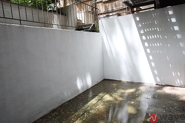 Rented by Wave Real Estate Group | media 6