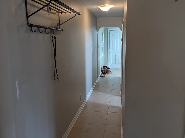 93 Carruthers Ave #3 — Photo 10