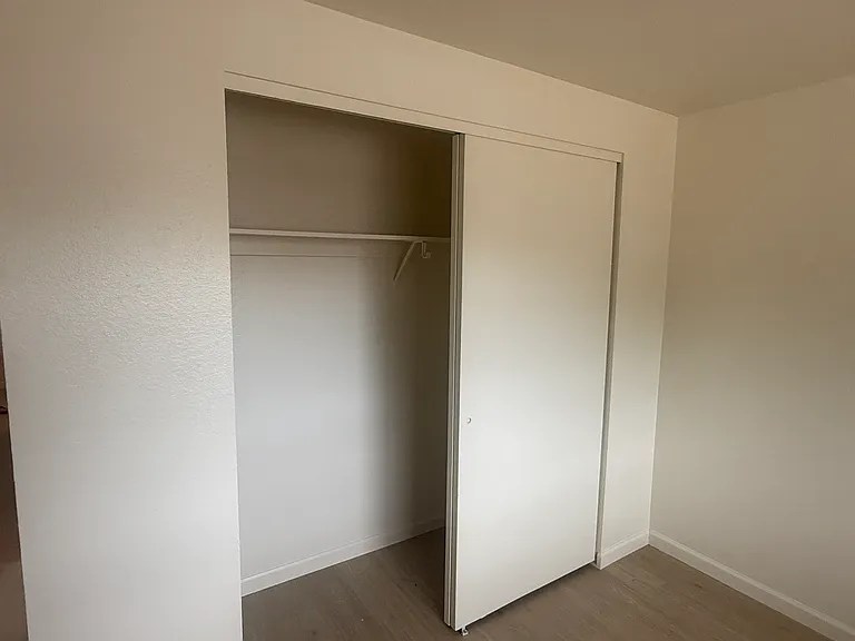 3191 Meadowlands Dr — Photo 12