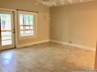 157 Pullman Rd, La Vernia, TX 78121