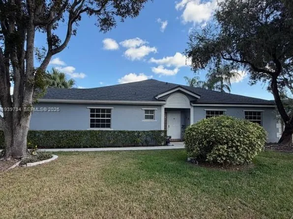 14250 SW 96th Ter, Miami, FL 33186