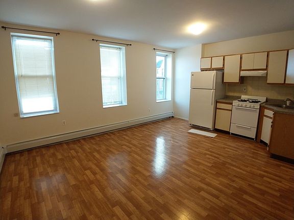 4th image of 9265 4th Ave #A