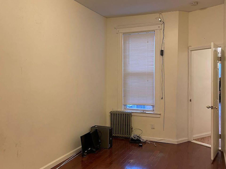 1st image of 88-12 85th St