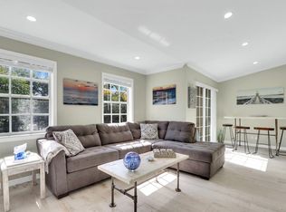 1105 Lake Shore Dr APT 105, Lake Park, FL 33403