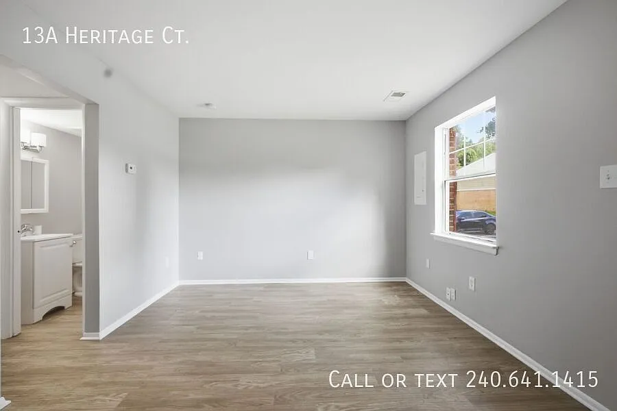 Charming 2 BR/1.5 BA Townhome in Annapolis with Bright Living Spaces and Spacious Kitchen! — Photo 2