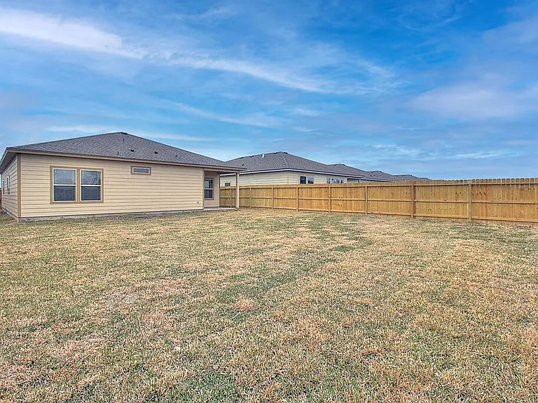 7530 Sable Creek Dr — Photo 7