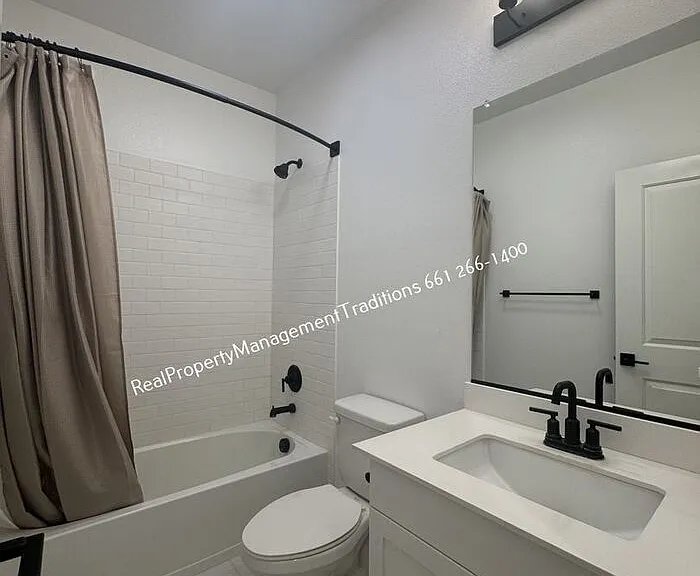 8722 W Tara Ct — Photo 15