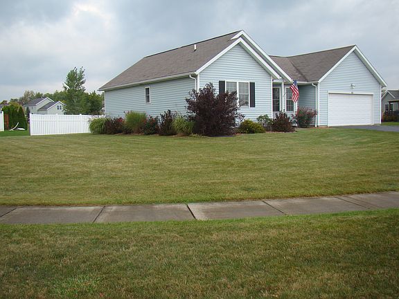4th image of 50 Hutton Cir