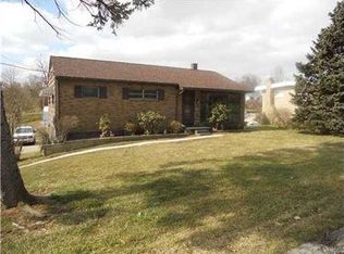 25 Dolly Ave, Jeannette, PA