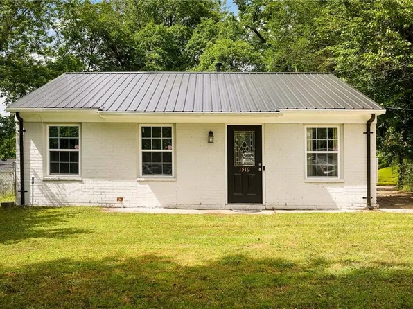 1519 Graves Ave, High Point, NC 27260