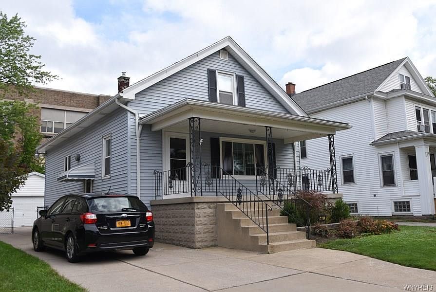 1st image of 46 Crosby Ave
