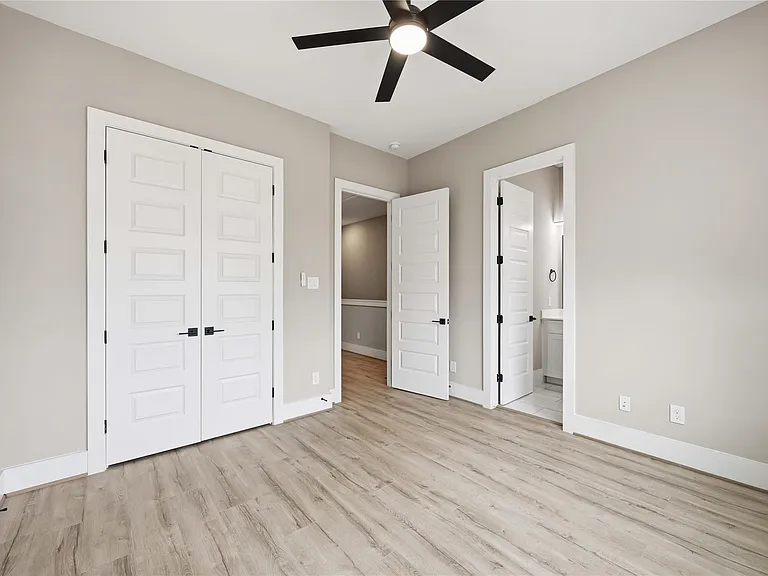 4013 Griggs Rd #B — Photo 27