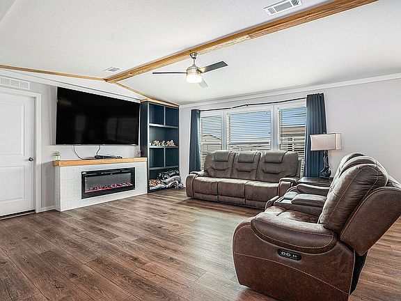 Family room/living room