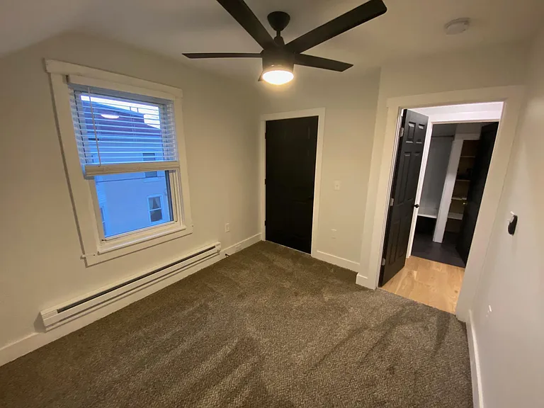321 Summit St #1 — Photo 16