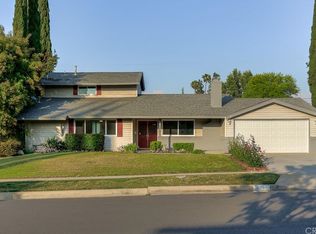 421 Nottingham Dr, Redlands, CA 92373