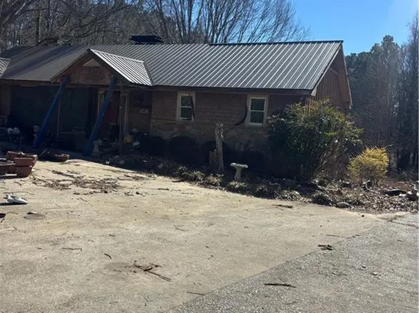 116 Pine Shadows Dr, Dallas, GA 30157