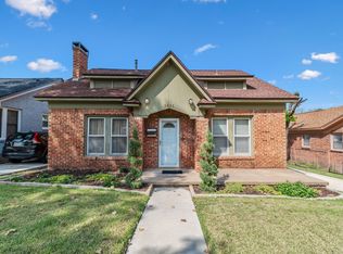 2825 W 12th St, Dallas, TX 75211