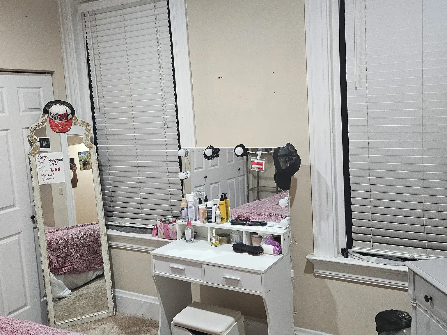 2 bed, 1300 sqft, $1,800 — Photo 2