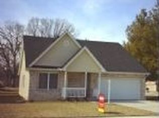 1439 S White Pine St, Terre Haute, IN 47803