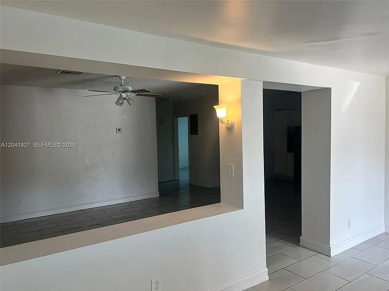 2300 SW 44th St #2310 — Photo 10
