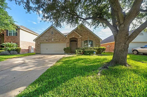 20410 Pomegranate Ln Photo 1 20410 Pomegranate Ln Photo 1