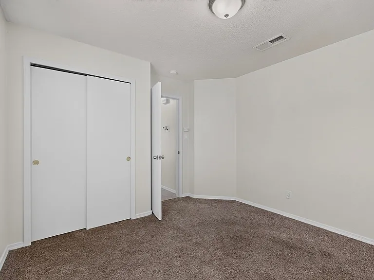 Sirocco Pl NW — Photo 15