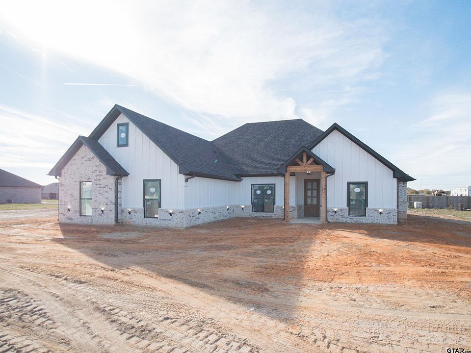 1st image of 11866 Tara Ln