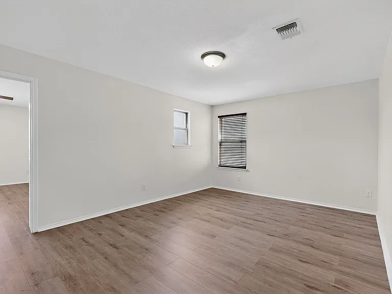6609 Garden Rose Path — Photo 23