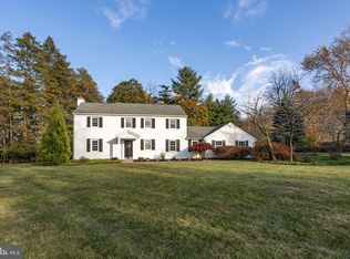 370 Kathwood Ln, Wayne, PA 19087