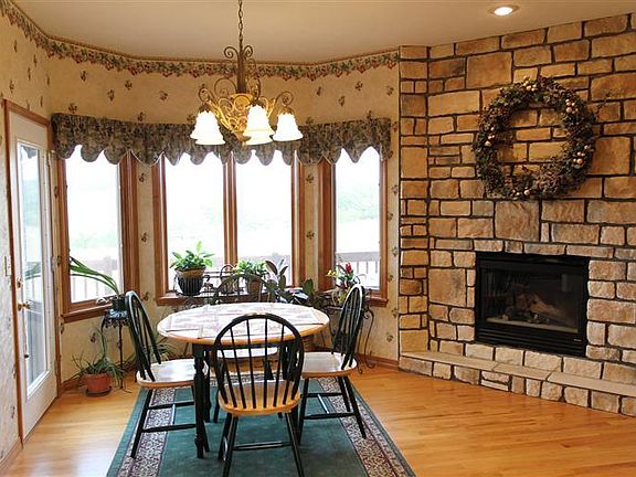 4th image of 3646 N Farm Road 89