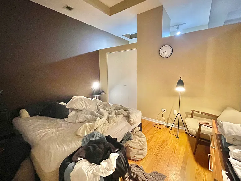 208 W Washington St #506 — Photo 7