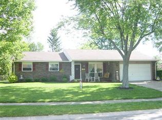 318 Porter Dr, Englewood, OH