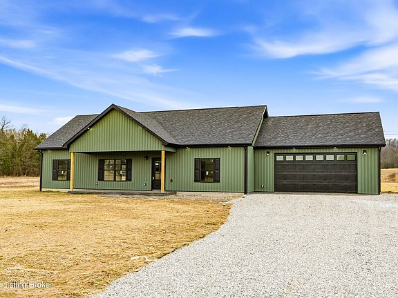 4th image of 595 Hanging Rock Rd